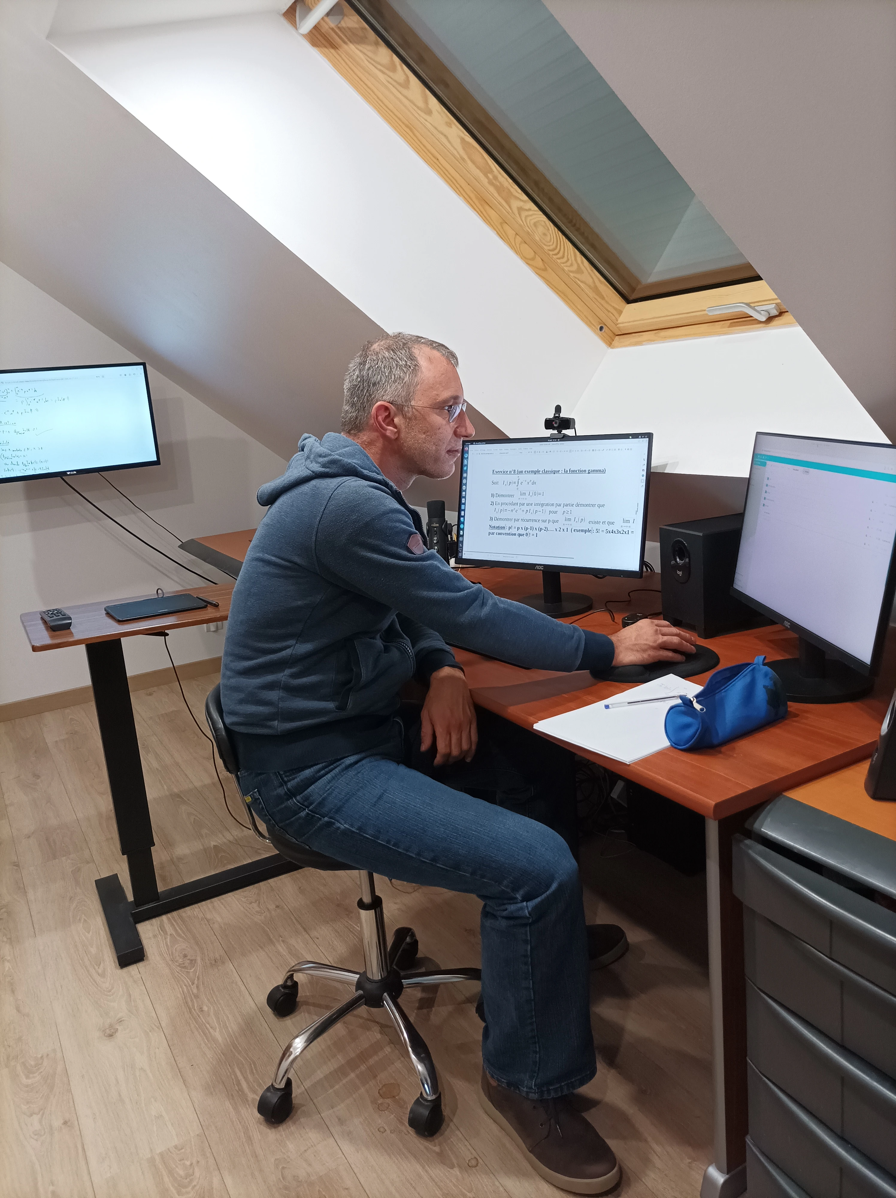 photo Patrick JAUD maths utilisant un tableau